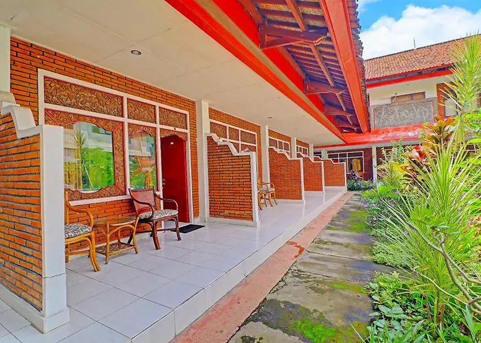 Super Oyo 91870 Warna Kedaton 2* Denpasar