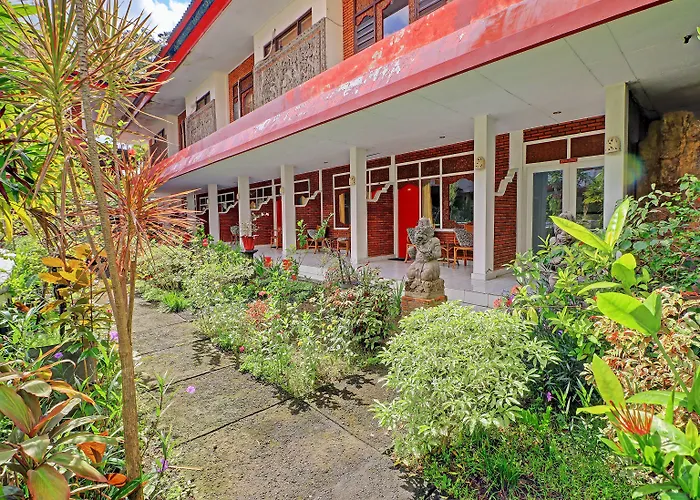 Super Oyo 91870 Warna Kedaton Hotel 2*