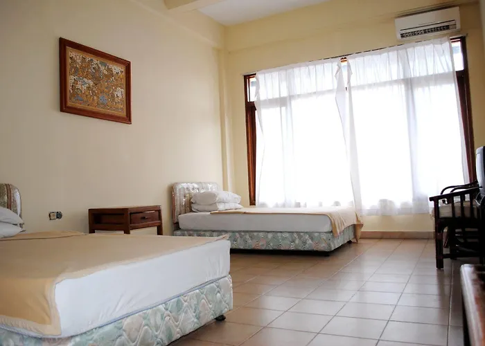 Super Oyo 91870 Warna Kedaton Hotel Denpasar